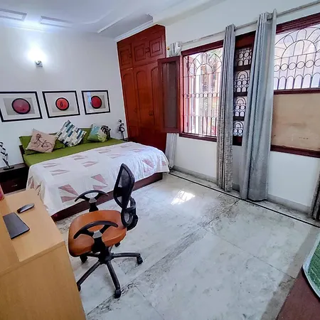 Stay Nearby Lutyen'S Delhi Just 15Min From Connaught Place New Delhi Exterior photo