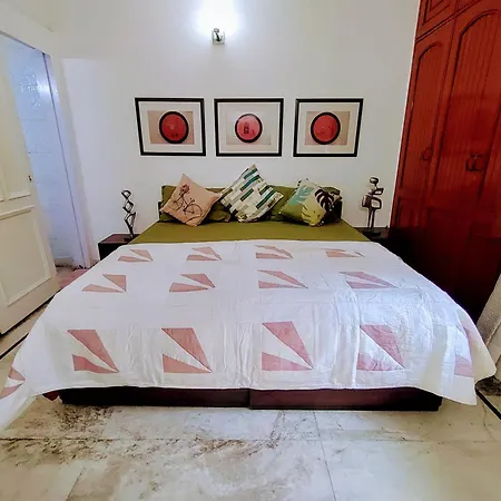 Stay Nearby Lutyen'S Delhi Just 15Min From Connaught Place New Delhi Exterior photo