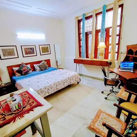 Stay Nearby Lutyen'S Delhi Just 15Min From Connaught Place New Delhi Exterior photo