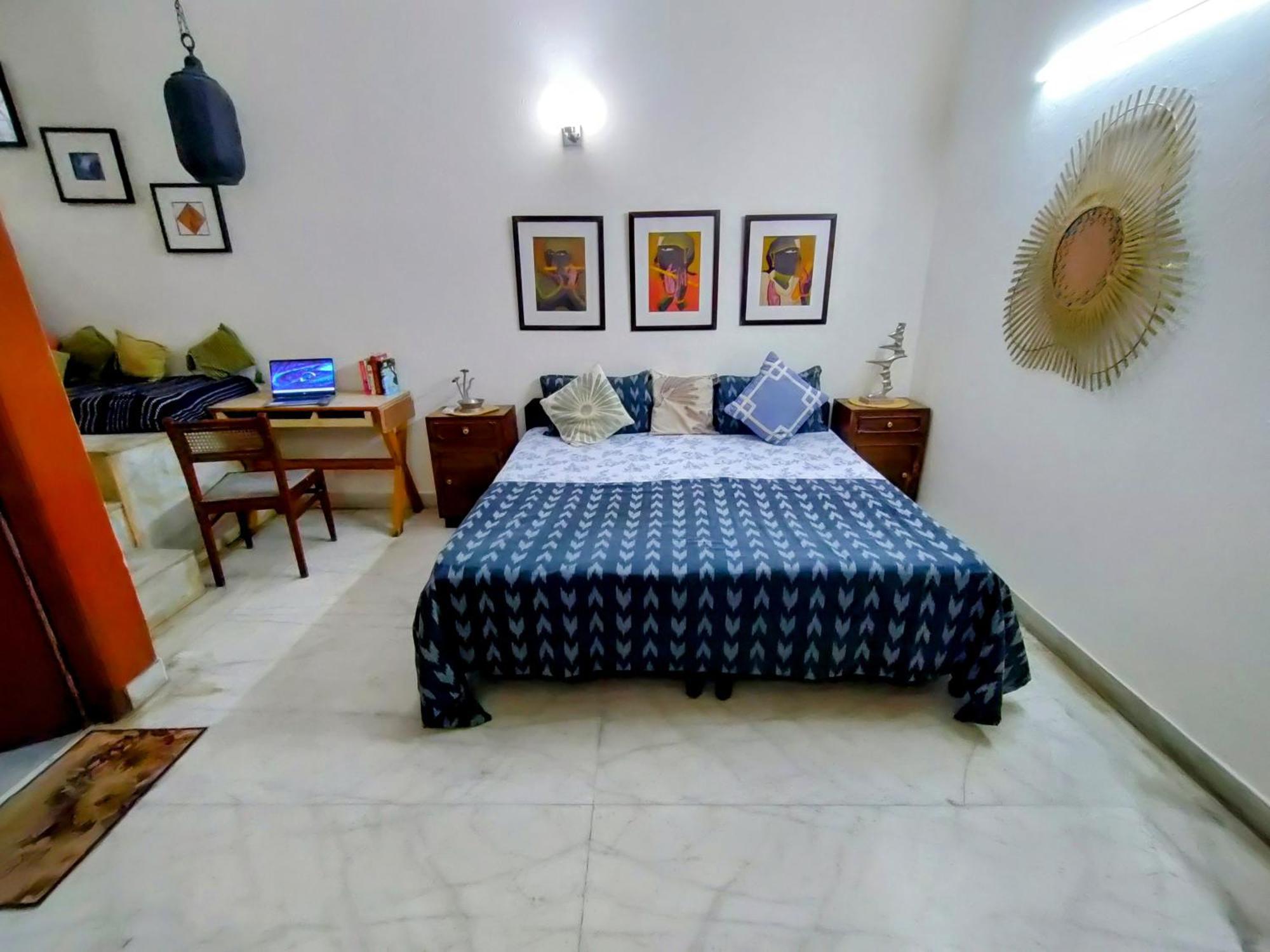 Nearby Lutyen's Delhi Just 15min From Connaught Place Homestay *