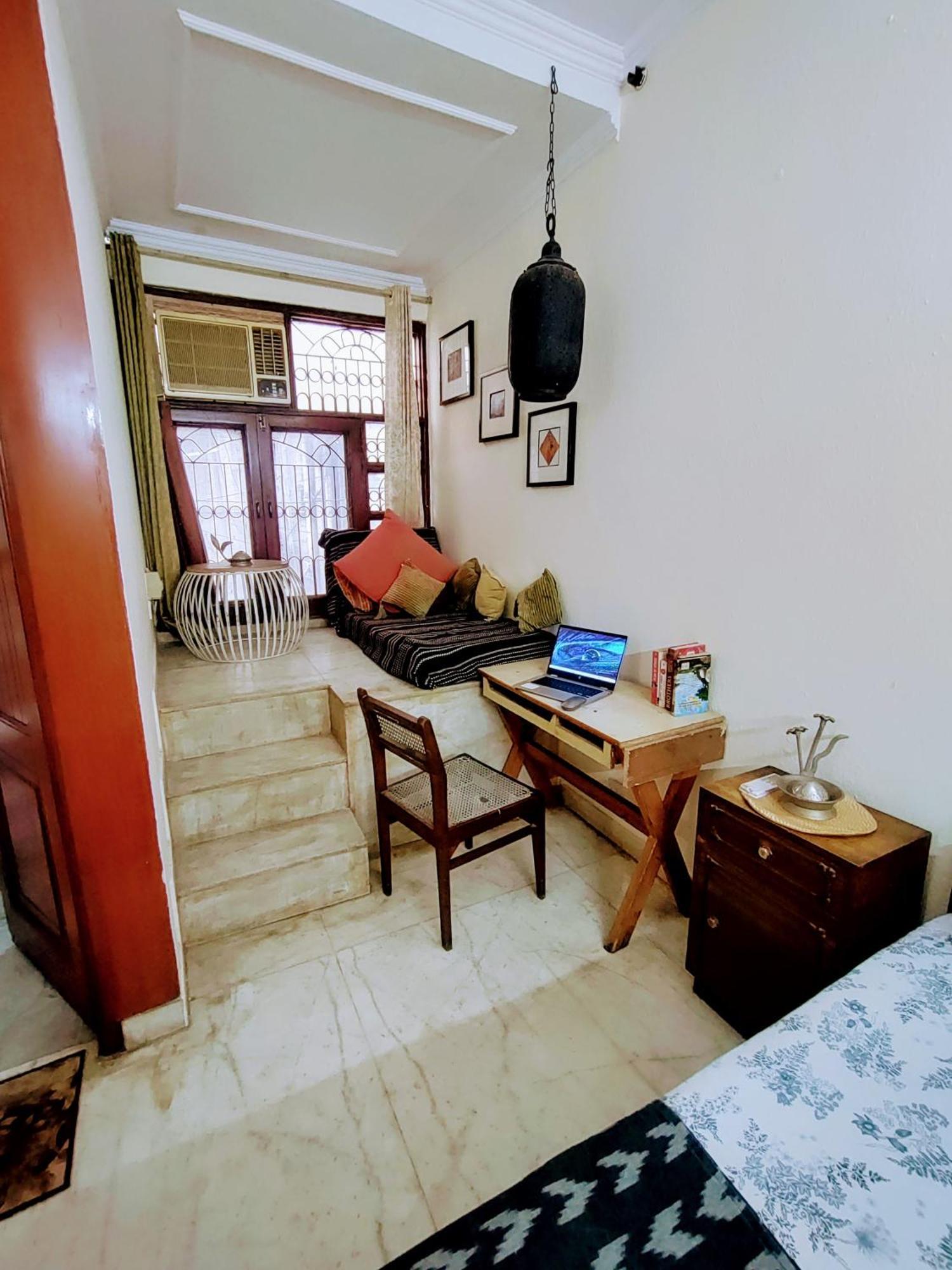 Nearby Lutyen's Delhi Just 15min From Connaught Place * New Delhi