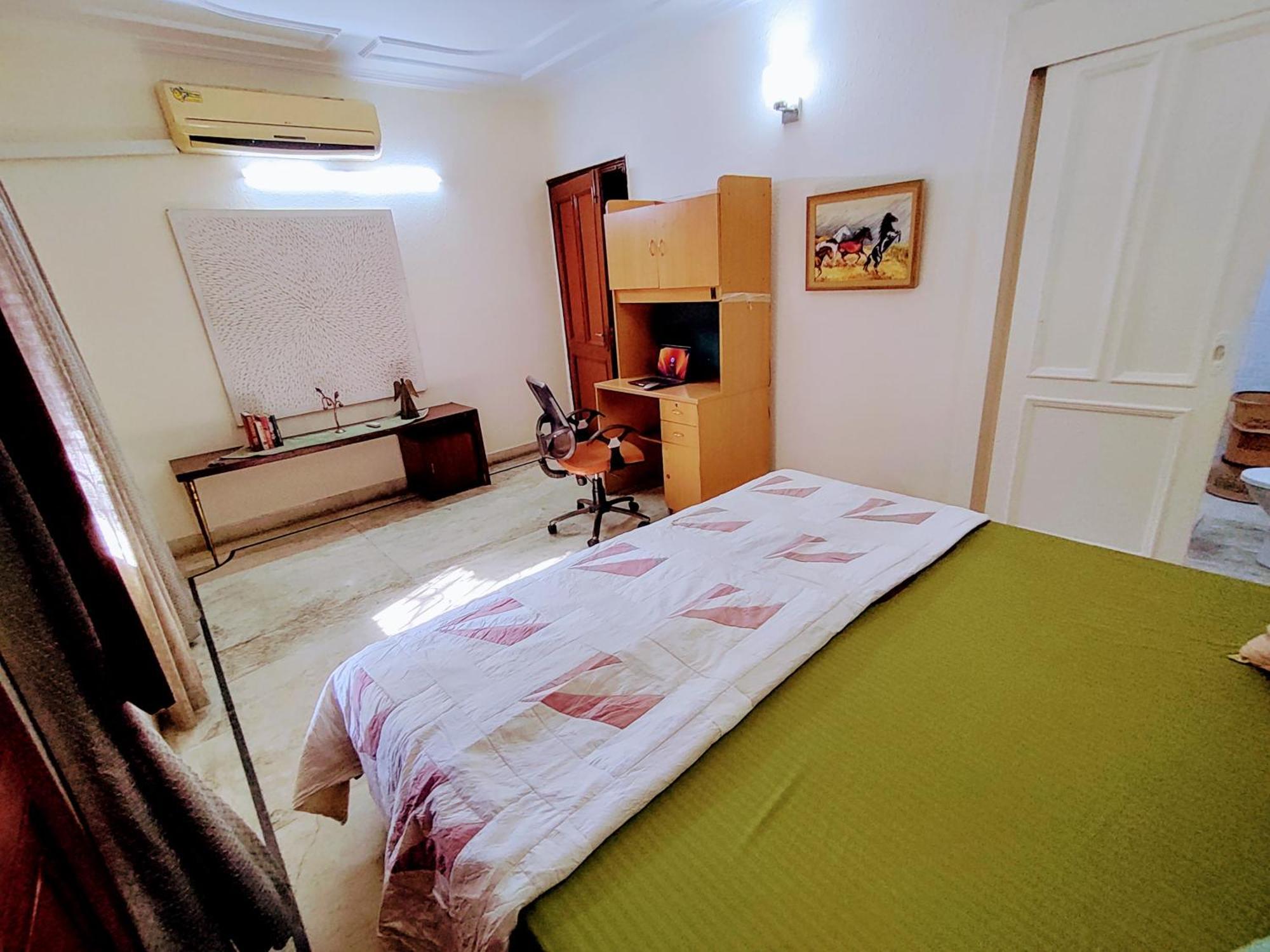 Nearby Lutyen's Delhi Just 15min From Connaught Place Homestay New Delhi